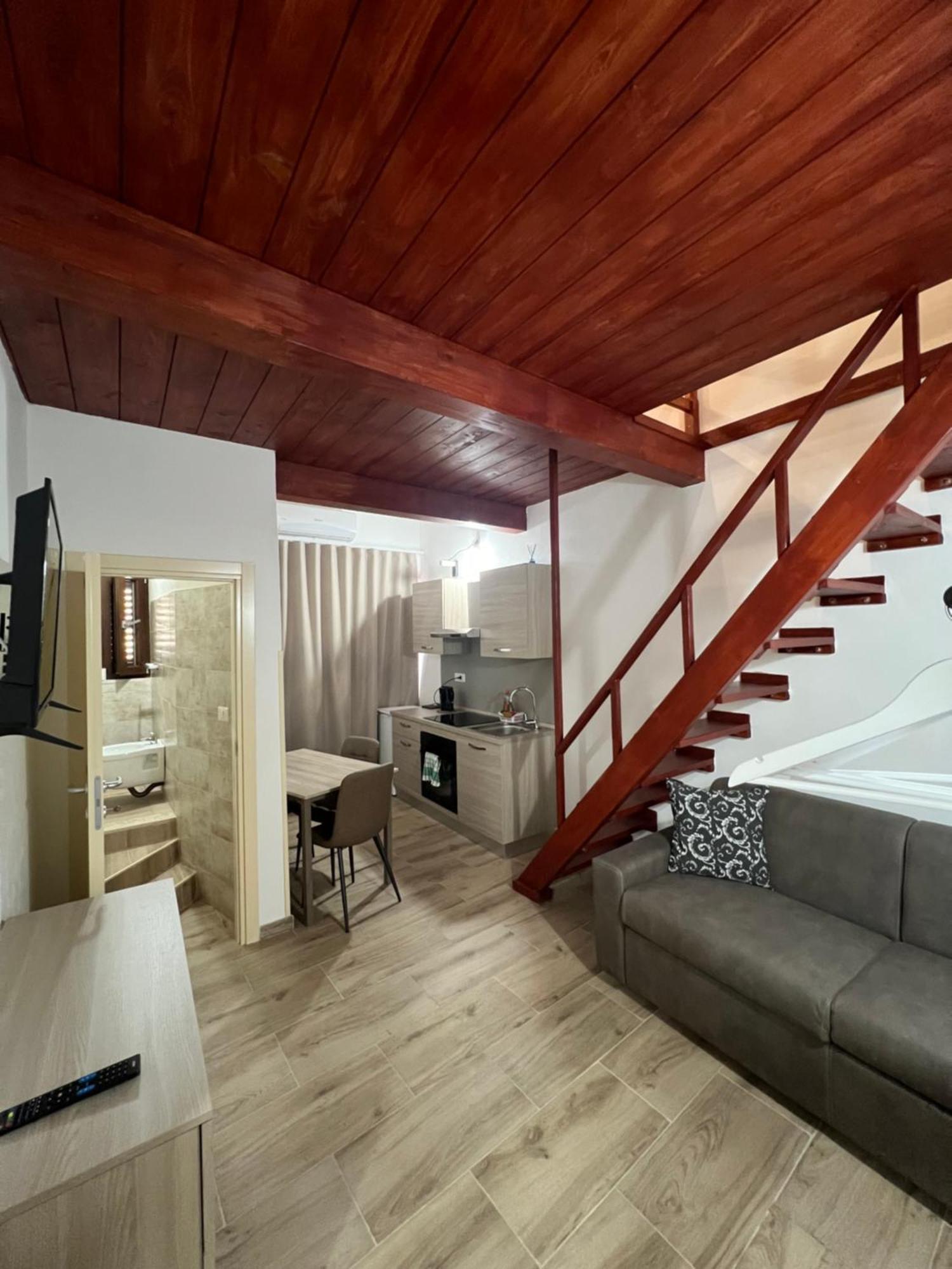 Station Rooms37 Sassari Luaran gambar