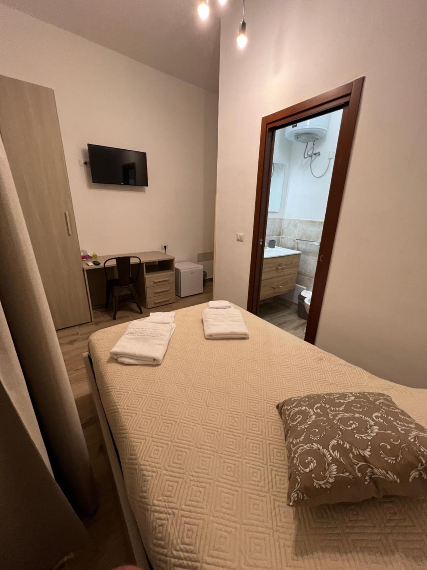 Station Rooms37 Sassari Luaran gambar
